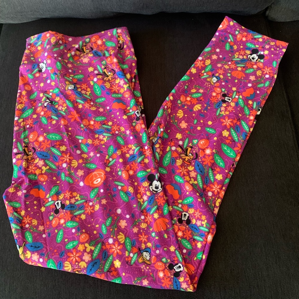 LulaRoe Disney Leggings T/C
